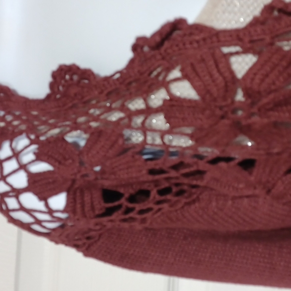 OBR crochet front ramie sweater - Picture 4 of 12